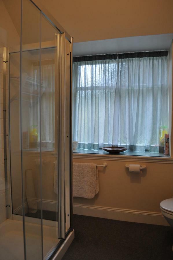 Auchmore Apartments キリン エクステリア 写真